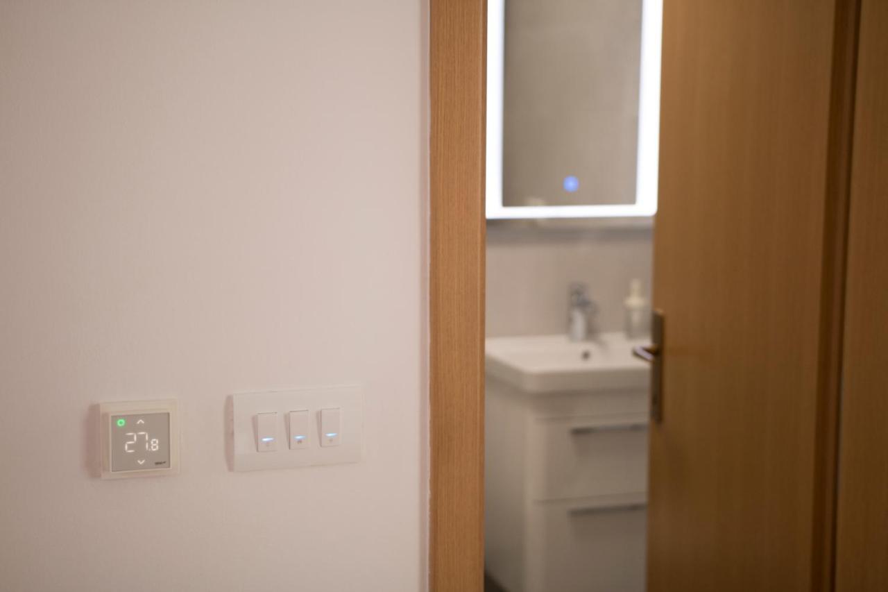 מוסטר Memories Apartment מראה חיצוני תמונה
